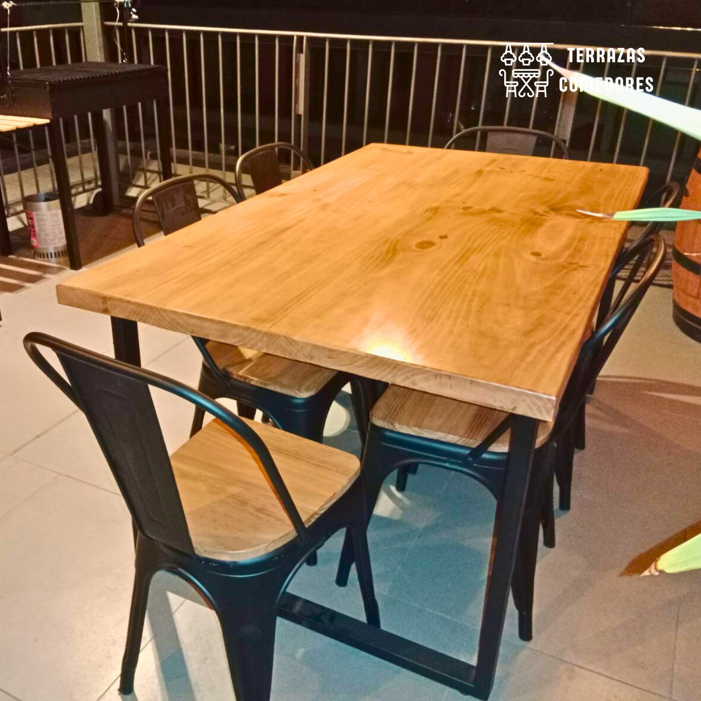 Comedor Industrial 6 personas + sillas a elección