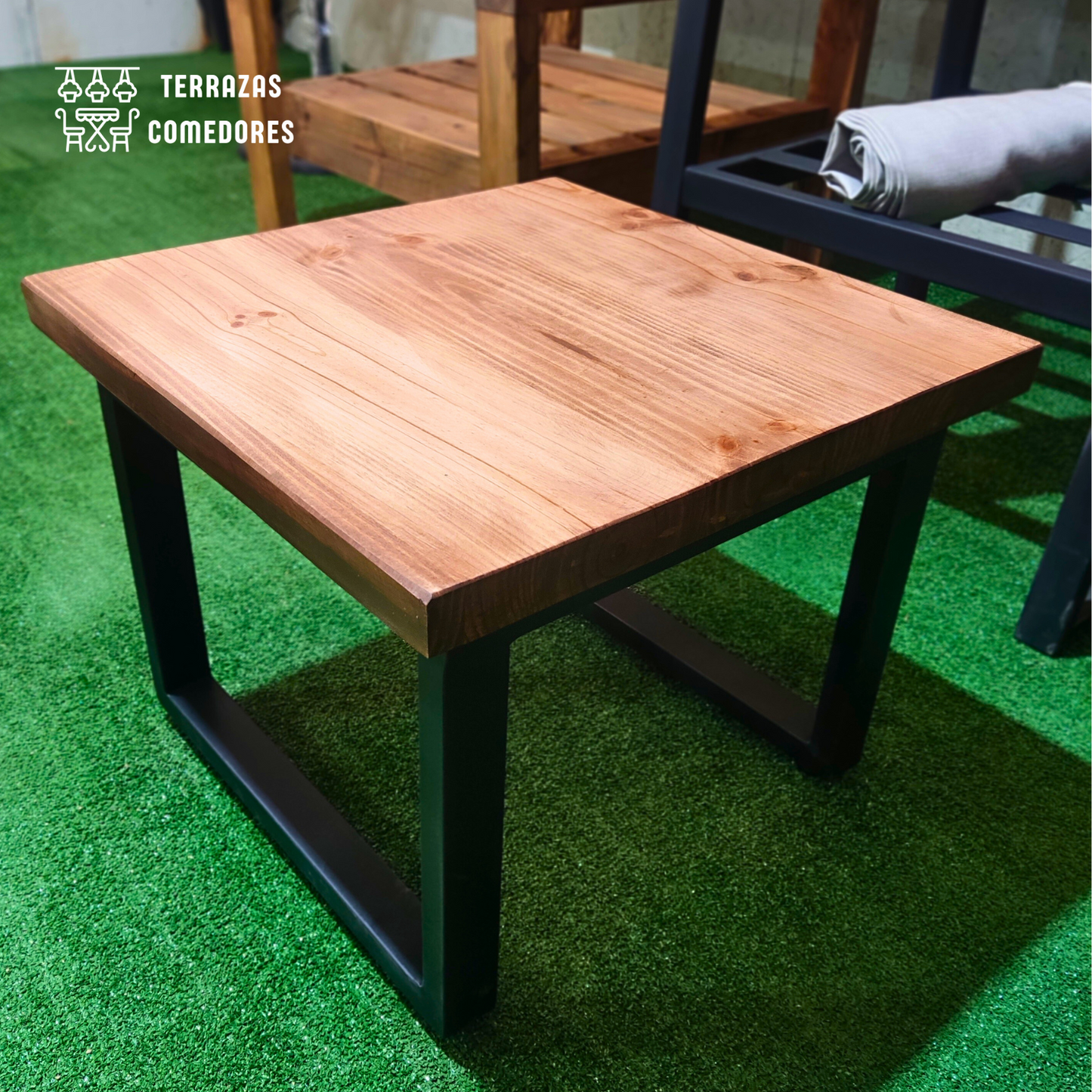 Mesa de Centro Estilo Industrial